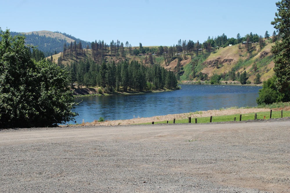 Photo of Others in Lenore