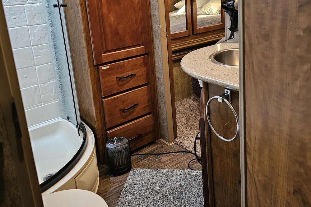 Photo of Bathroom in Lenore
