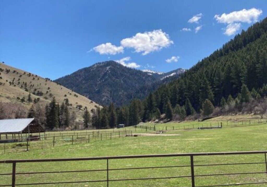 Photo of Outdoor in Afton