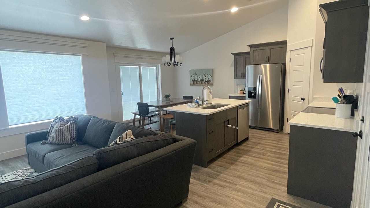 Photo of Livingroom in Idaho Falls