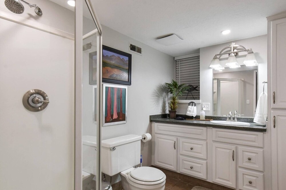 Photo of Bathroom in Holladay
