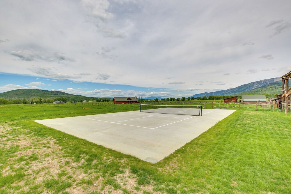 Photo of Outdoor in Turnerville