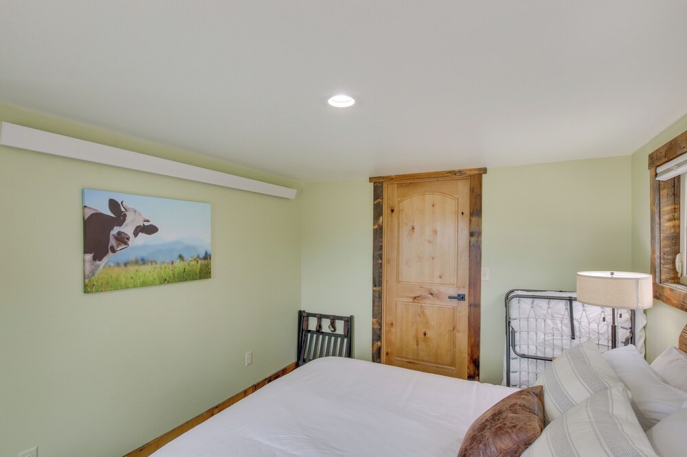 Photo of Bedroom in Turnerville