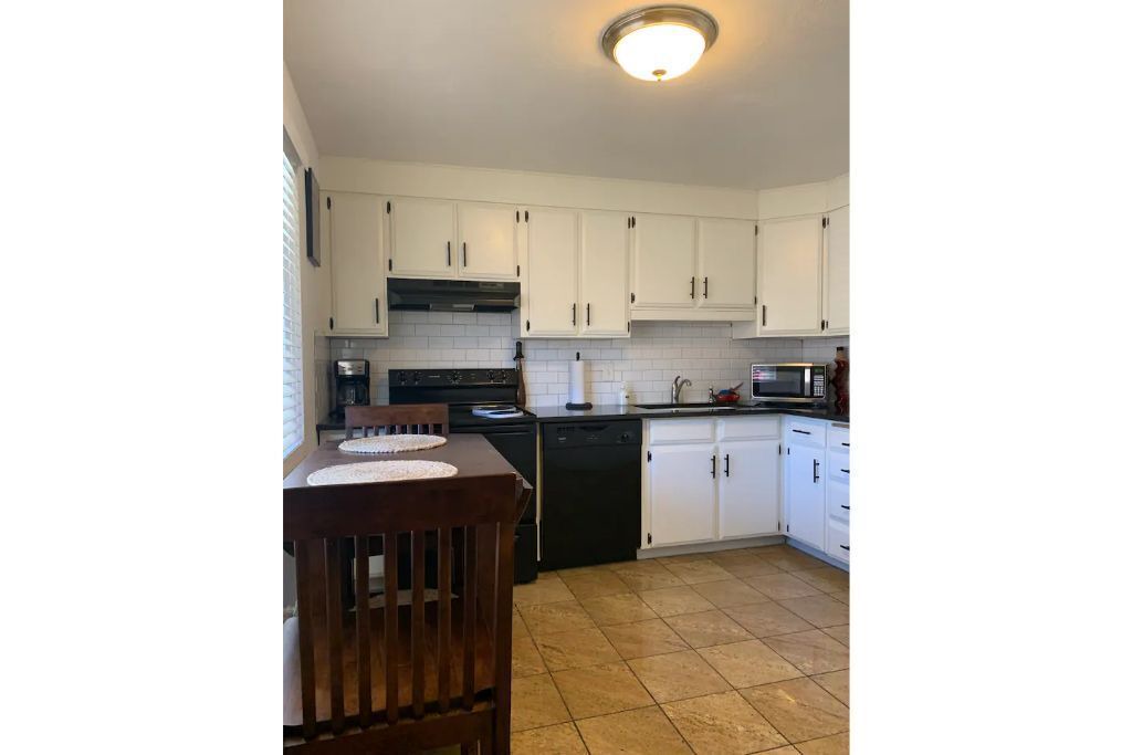 Photo of Kitchen in Washington Terrace