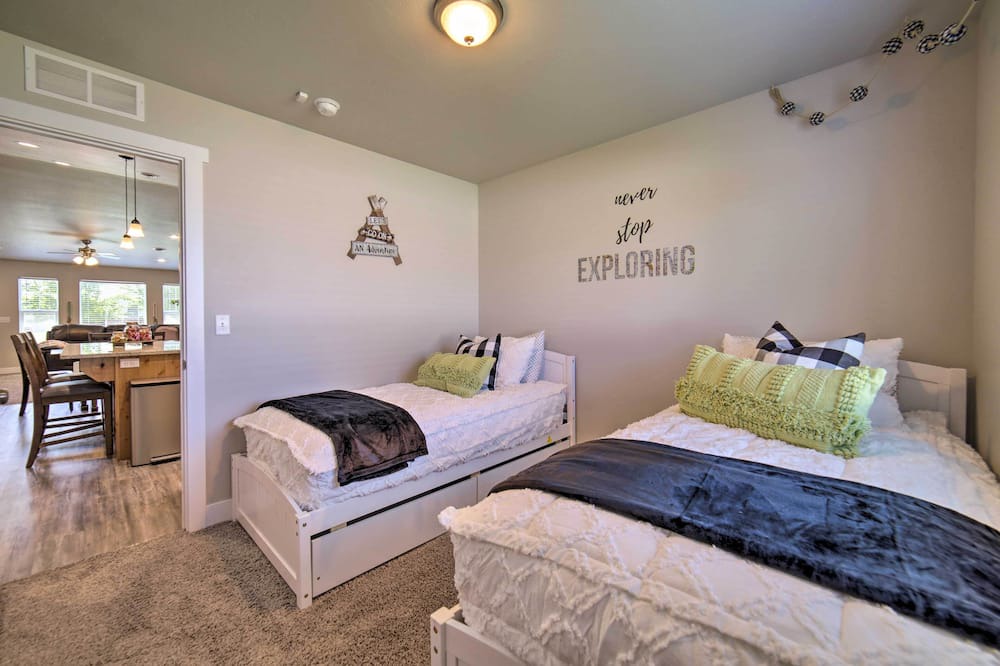 Photo of Bedroom in Pocatello