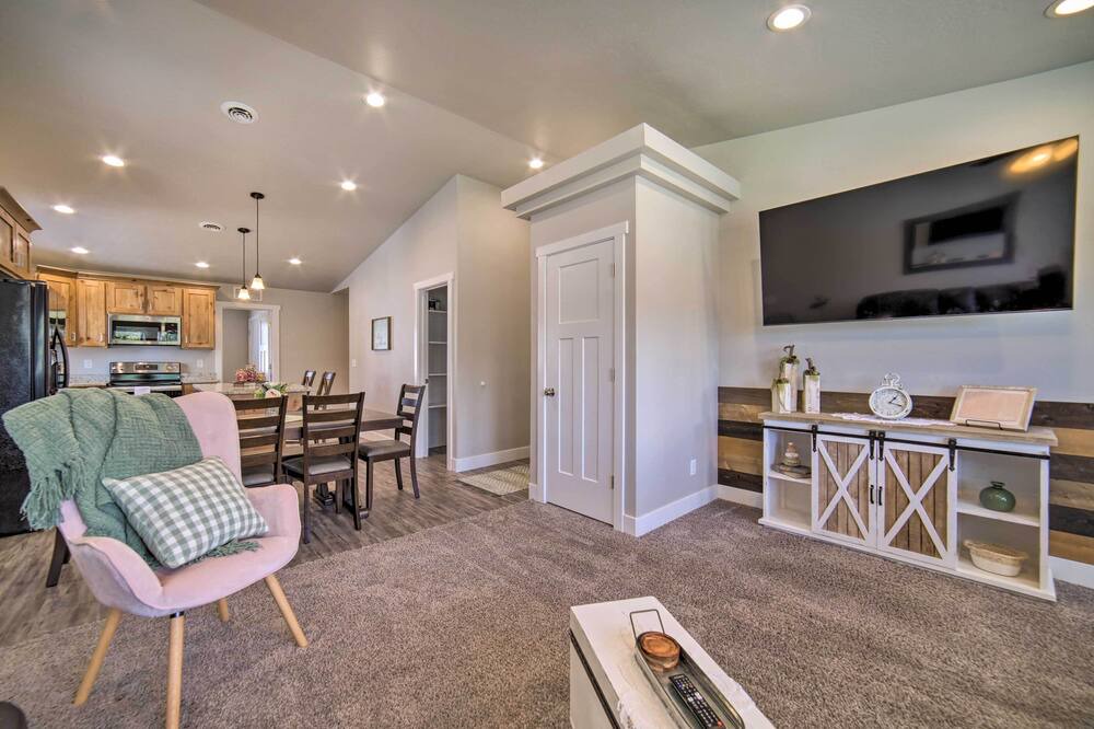 Photo of Livingroom in Pocatello