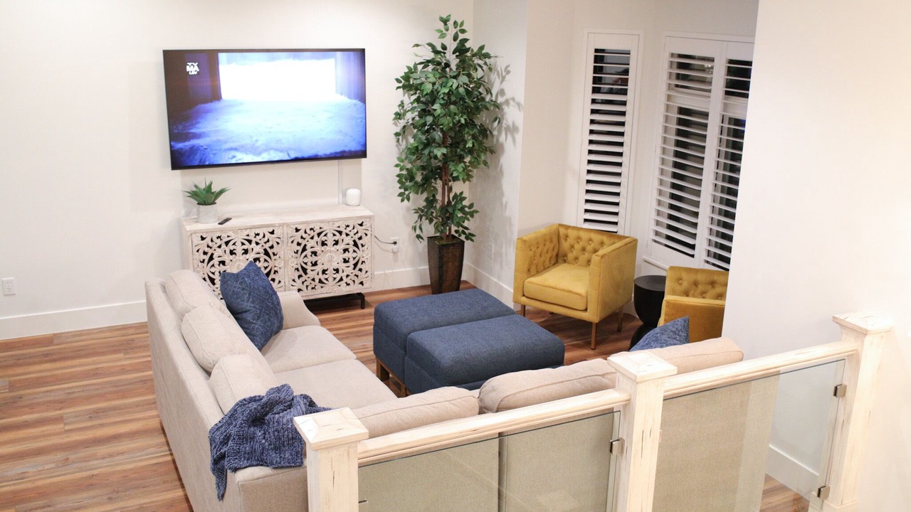 Photo of Livingroom in Woods Cross