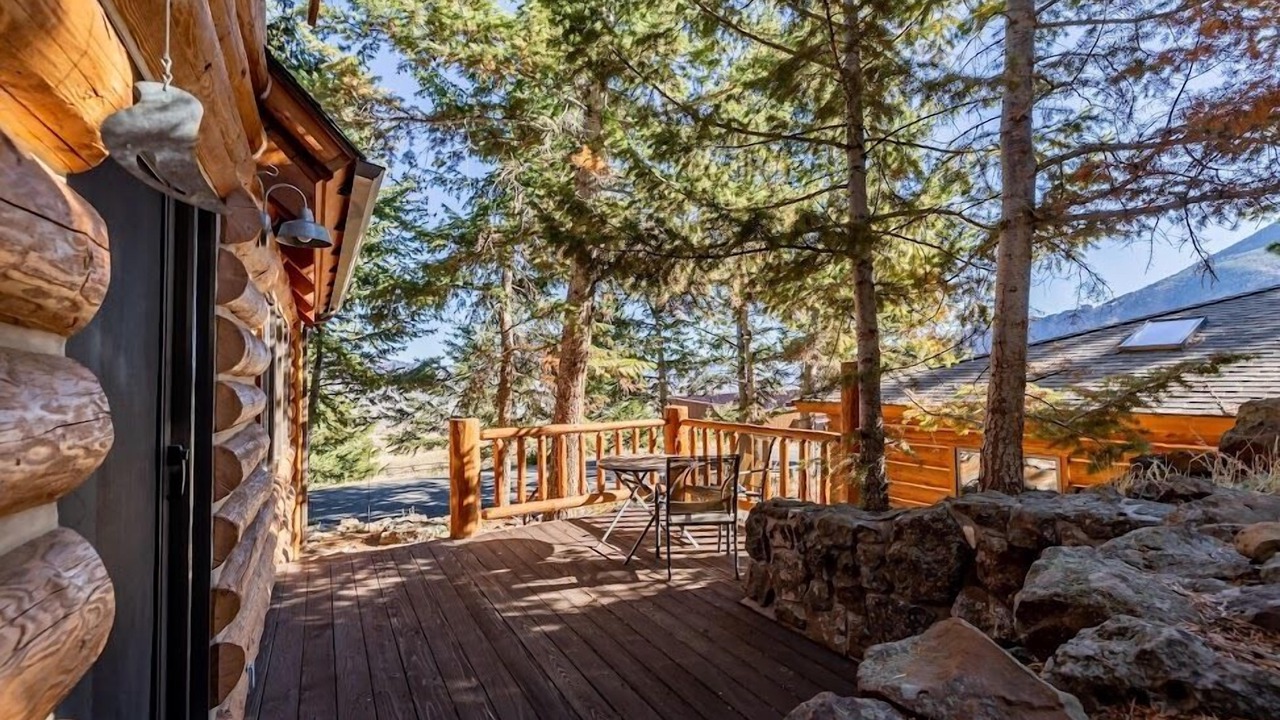 Photo of Outdoor in Wapiti