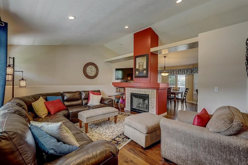Photo of Livingroom in West Jordan
