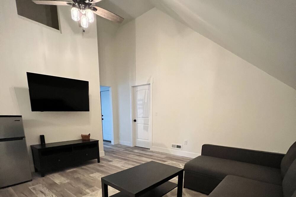 Photo of Livingroom in Ashton