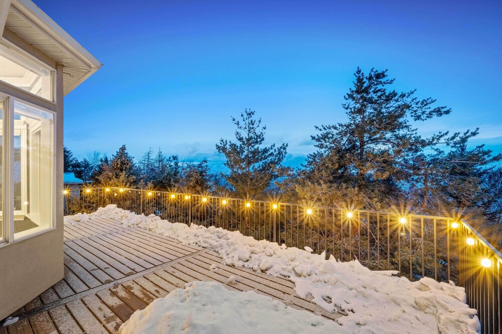 Photo of Outdoor in Granite