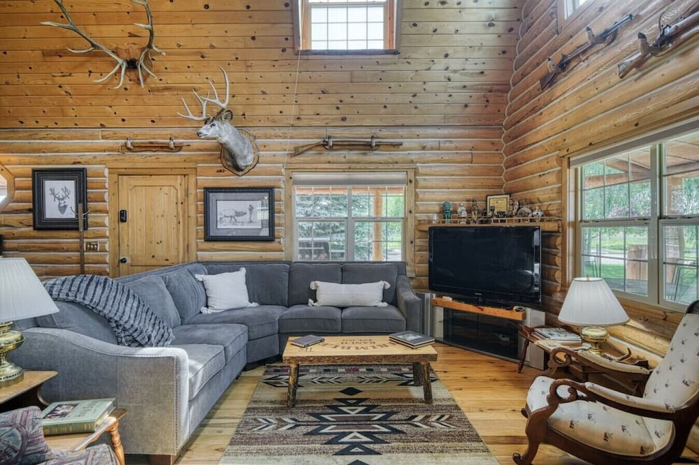 Photo of Livingroom in Rigby
