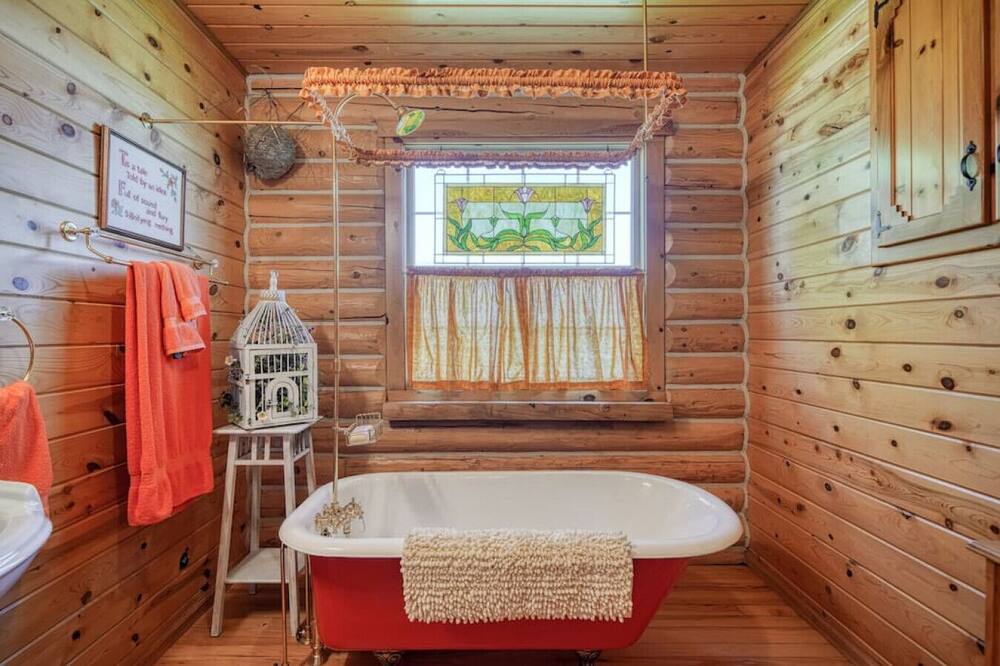 Photo of Bathroom in Rigby