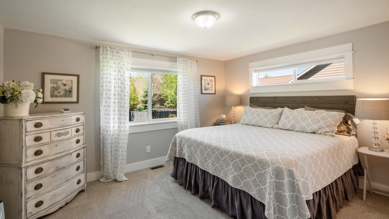 Photo of Bedroom in Four Corners