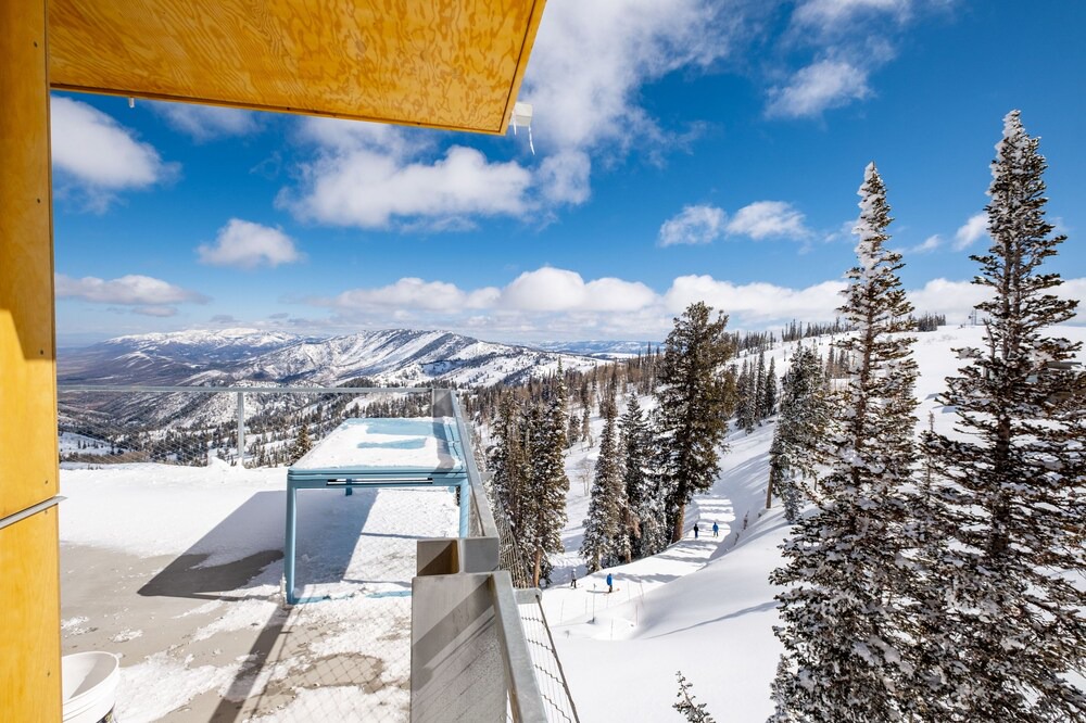 Photo of Others in Powder Mountain