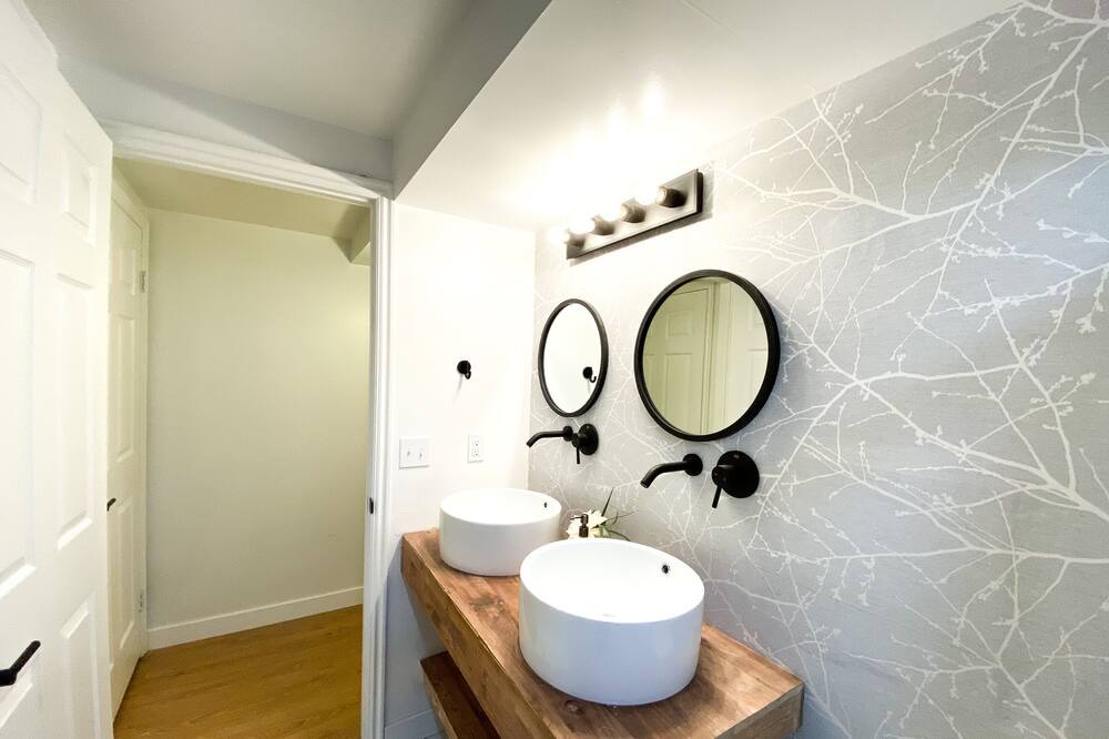 Photo of Bathroom in Holladay