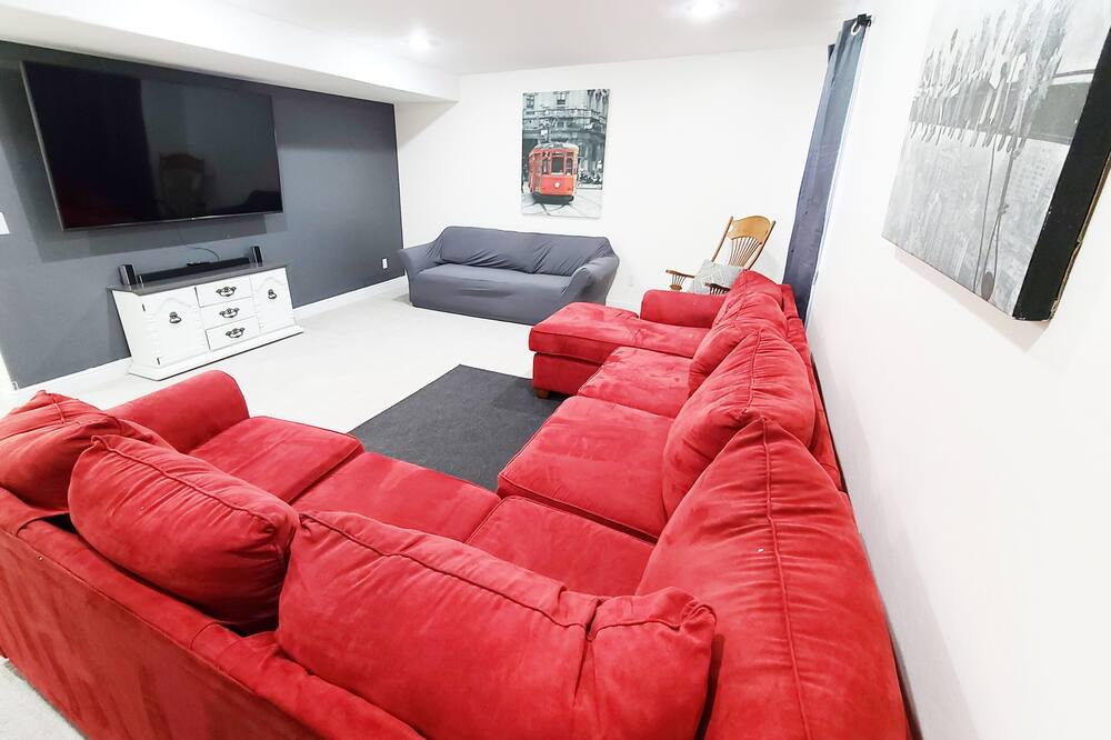 Photo of Livingroom in Idaho Falls