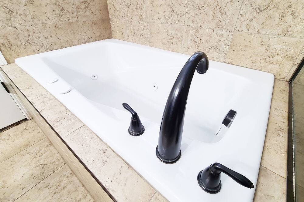 Photo of Bathroom in Idaho Falls