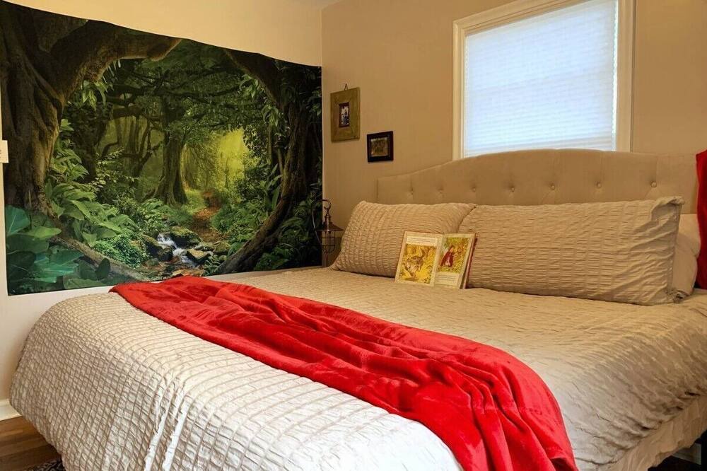 Photo of Bedroom in Holladay