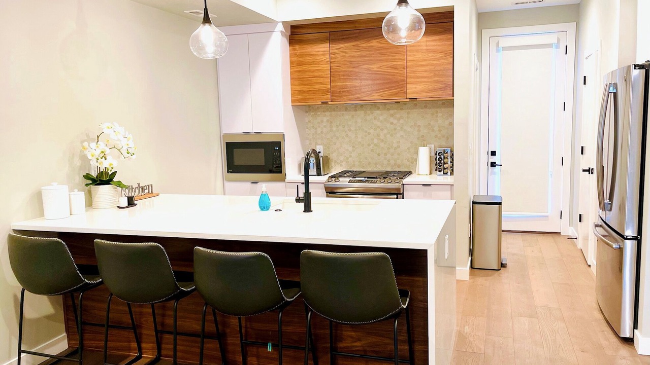 Photo of Kitchen in People's Freeway