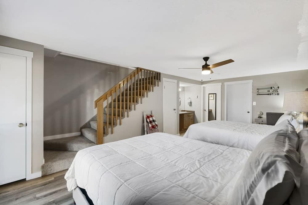 Photo of Bedroom in Wolf Creek