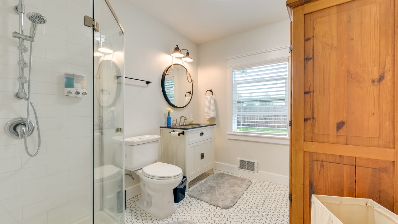 Photo of Bathroom in St. Anthony