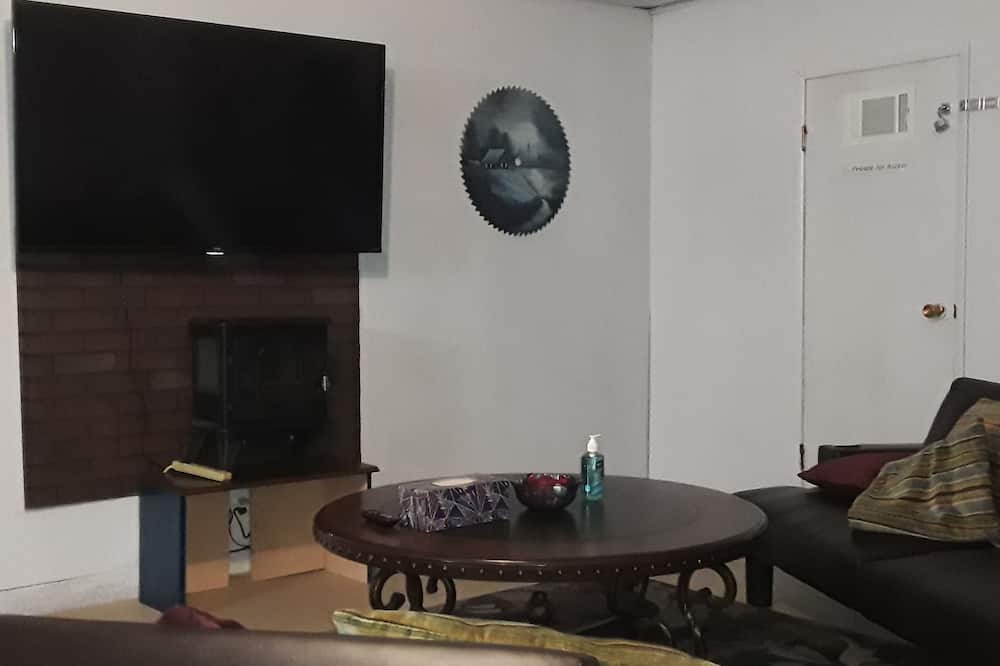 Photo of Livingroom in Jerome