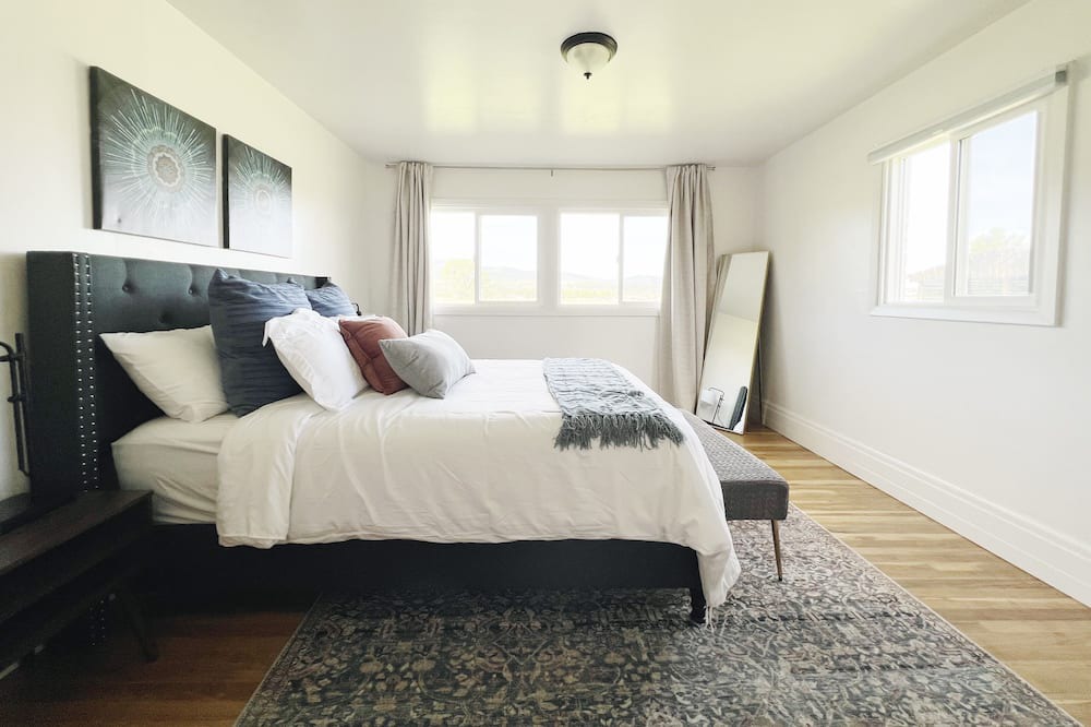 Photo of Bedroom in Swan Valley
