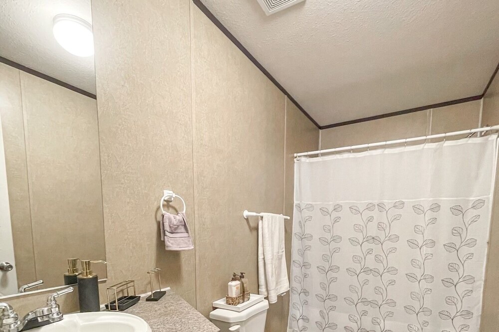 Photo of Bathroom in West Valley