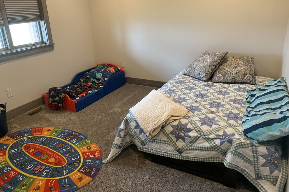 Photo of Bedroom in Ennis
