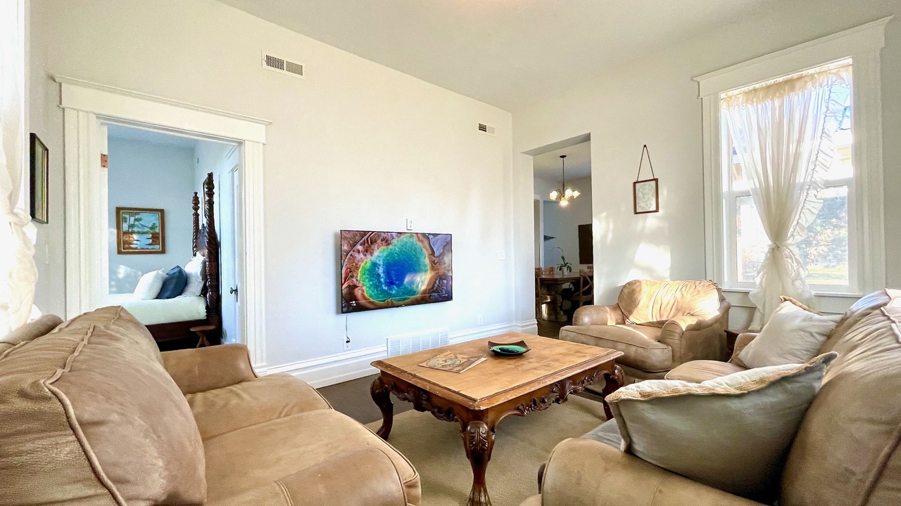 Photo of Livingroom in Ashton