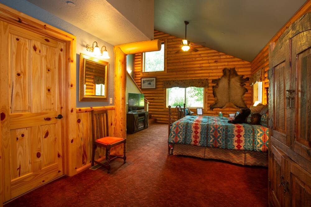 Photo of Bedroom in Irwin