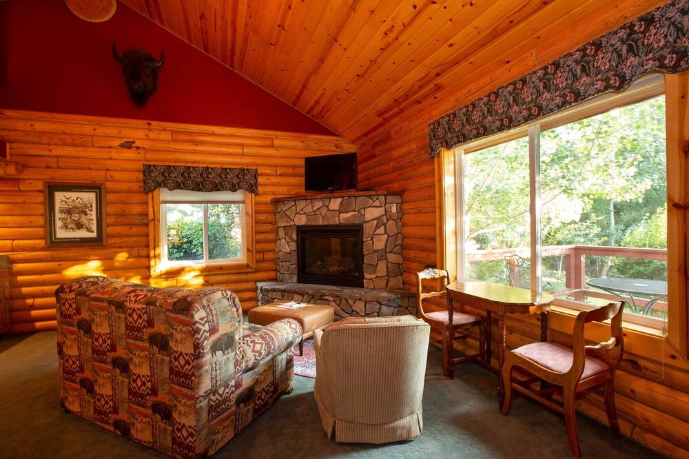 Photo of Livingroom in Irwin