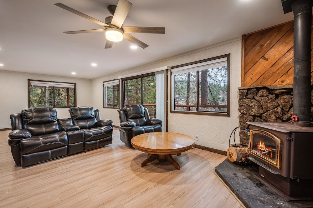 Photo of Livingroom in Post Falls