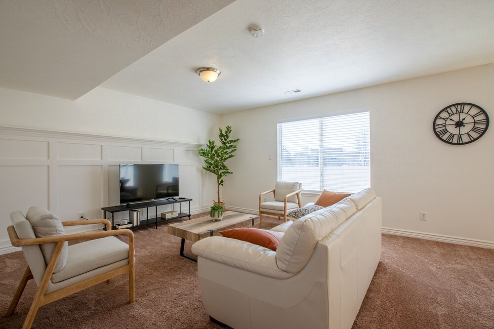 Photo of Bedroom in Lehi
