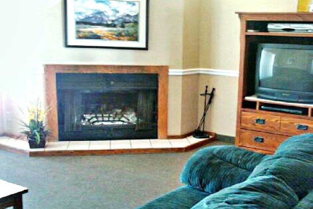 Photo of Livingroom in Powder Ridge Village