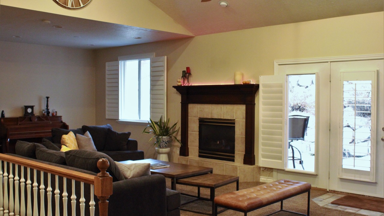 Photo of Livingroom in Layton