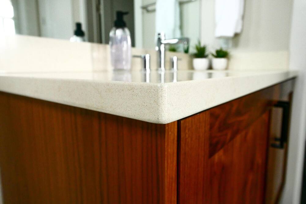 Photo of Bathroom in Garden City
