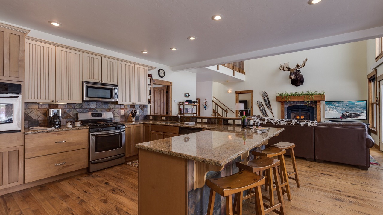Photo of Kitchen in Alpine Northwest