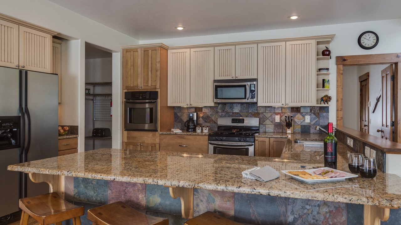 Photo of Kitchen in Alpine Northwest