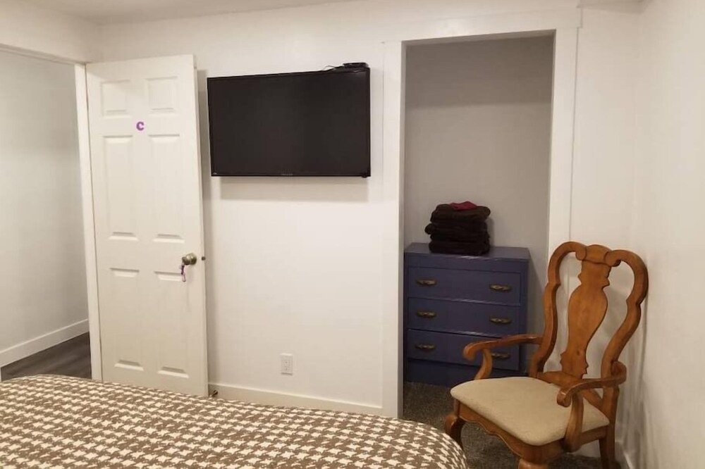 Photo of Bedroom in Layton