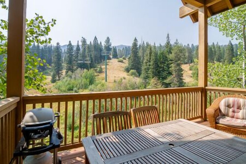 Photo of Others in Tamarack Resort