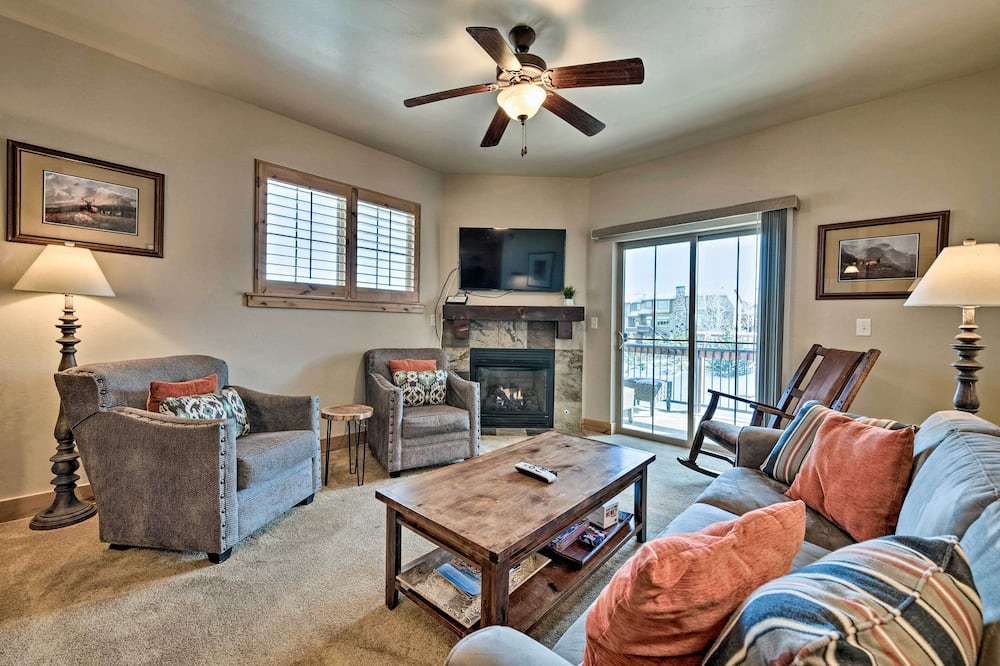 Photo of Livingroom in Bear Hollow Village