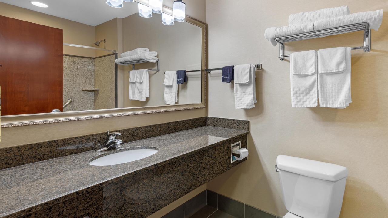 Photo of Bathroom in Frontier