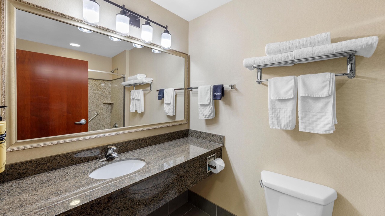 Photo of Bathroom in Frontier
