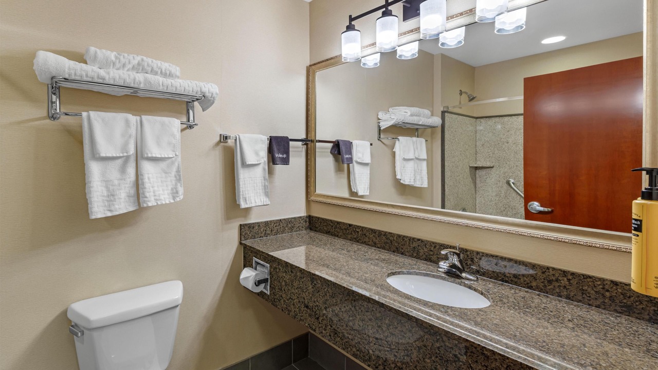 Photo of Bathroom in Frontier