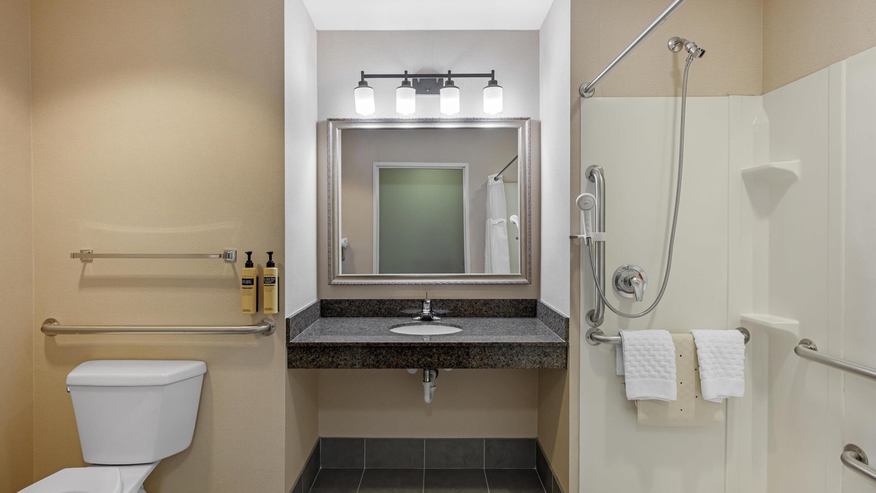 Photo of Bathroom in Frontier