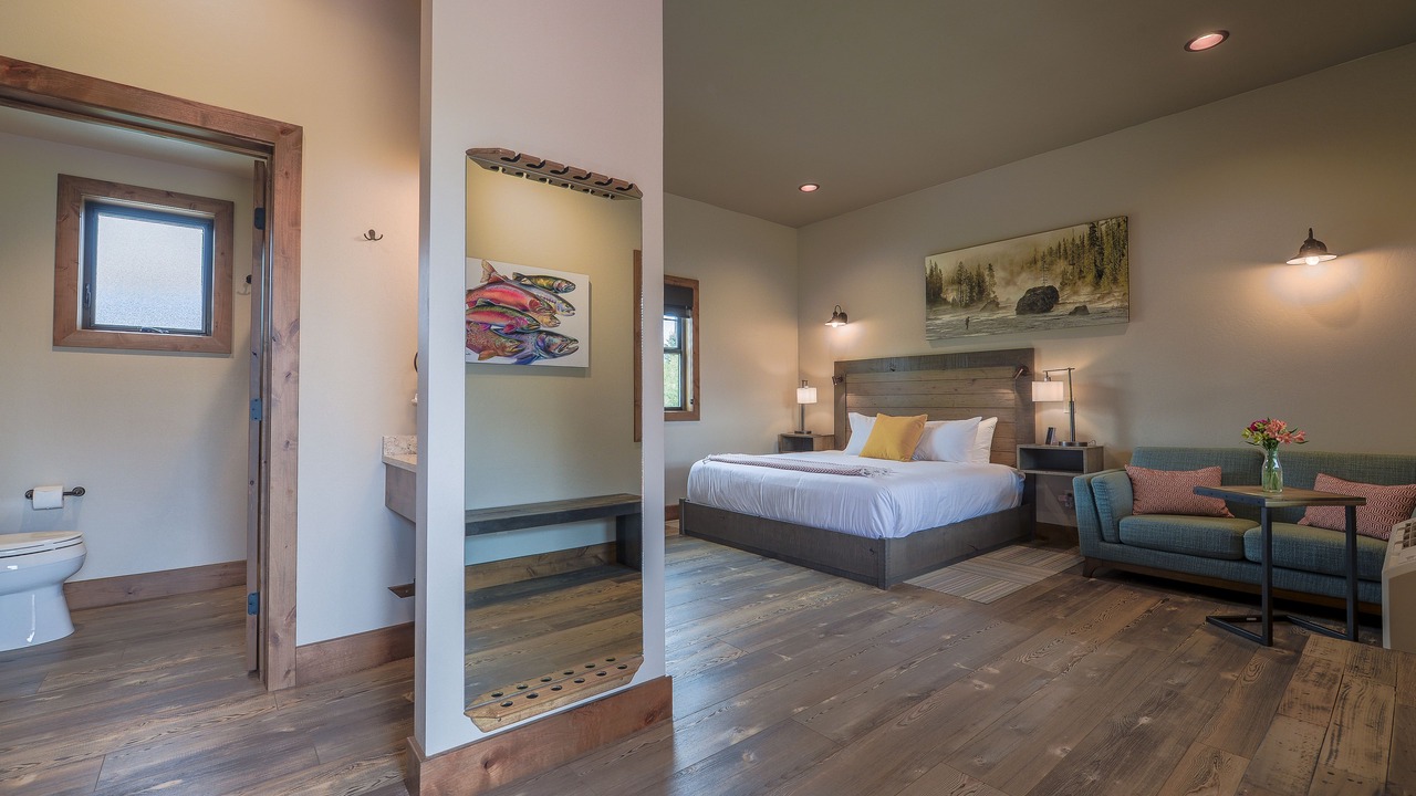 Photo of Bedroom in West Yellowstone