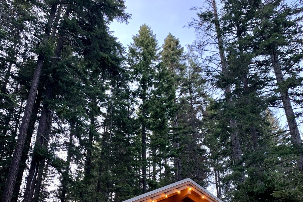 Photo of Outdoor in Roslyn Ridge