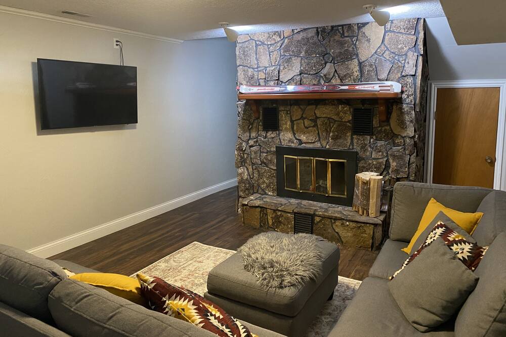 Photo of Livingroom in Ogden
